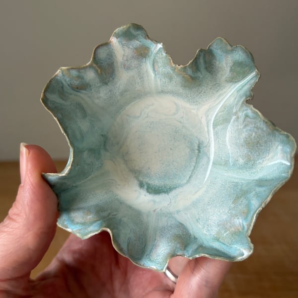 Small trinket dish, unique ring dish, jewellery dish, bedside decorative dish