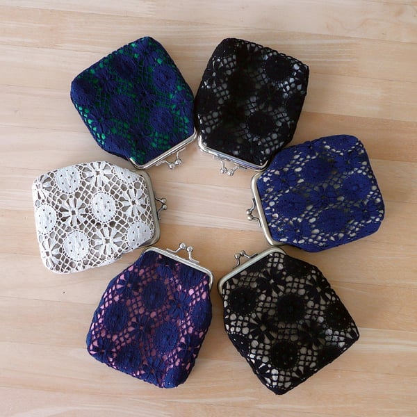 Lace & Silk coin purse bridesmaid gift ladies purse Nottingham lace keepsake 