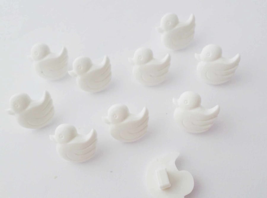 White baby duck buttons for knitting and crochet 15mm