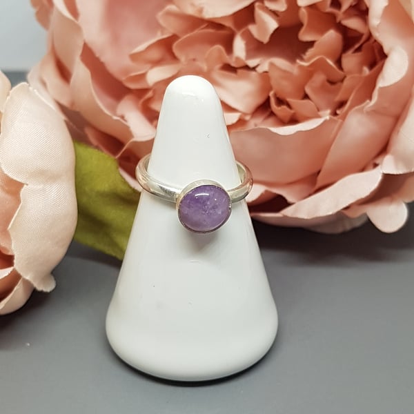 Lavender Amethyst and Sterling Silver Ring - UK size J