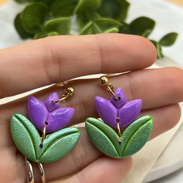 Purple tulip polymer clay earrings for her, Floral jewellery for spring lovers