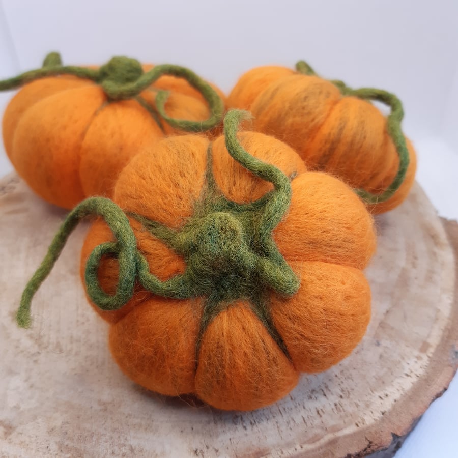 Small Needle Felted Pumpkin decoration