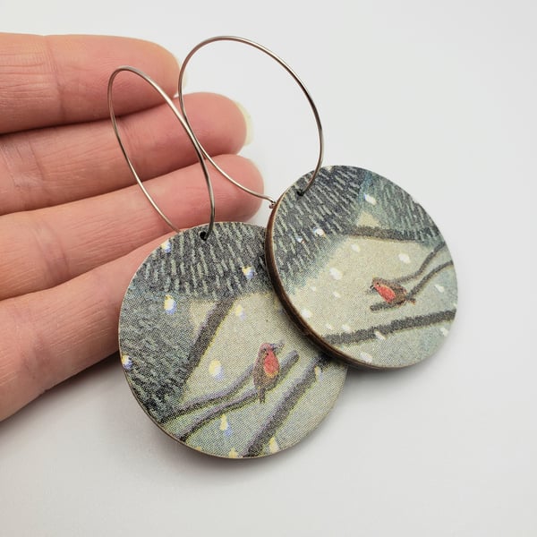 Little red robin woodland scene christmas hooped earrings