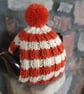 Small Tea Cosy for 2 Cup Tea Pot, Cornish Style, Hand Knitted - Image 4