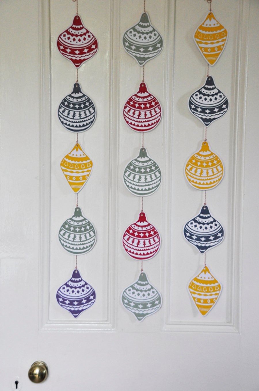 5 Bauble Christmas Garland. Hand printed Lino cut.