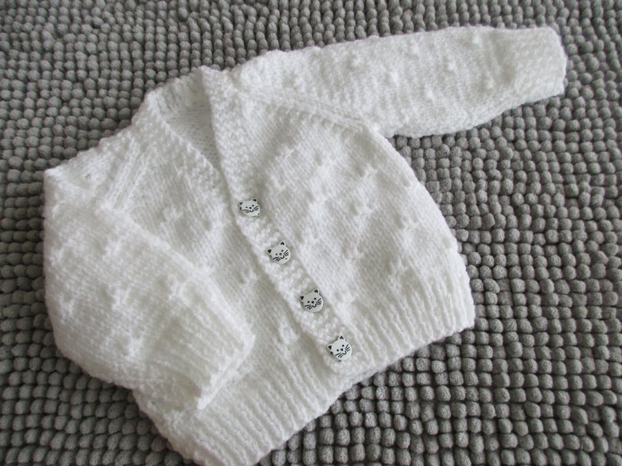 14" Newborn Baby Boys Knots Patterned Cardigan (White)