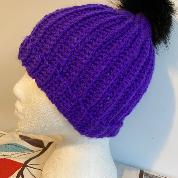 Ladies crochet beanie purple 