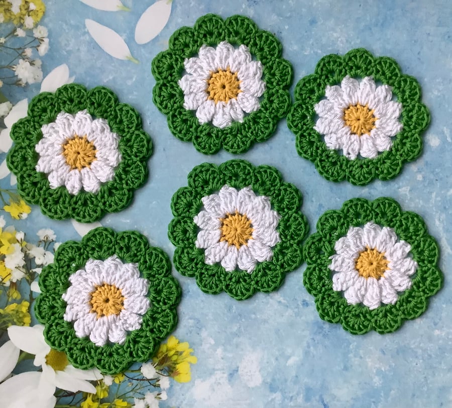 Crochet Daisy Flower Coasters a Set of 6