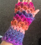 Dragon scale handwarmers Fingerless gloves
