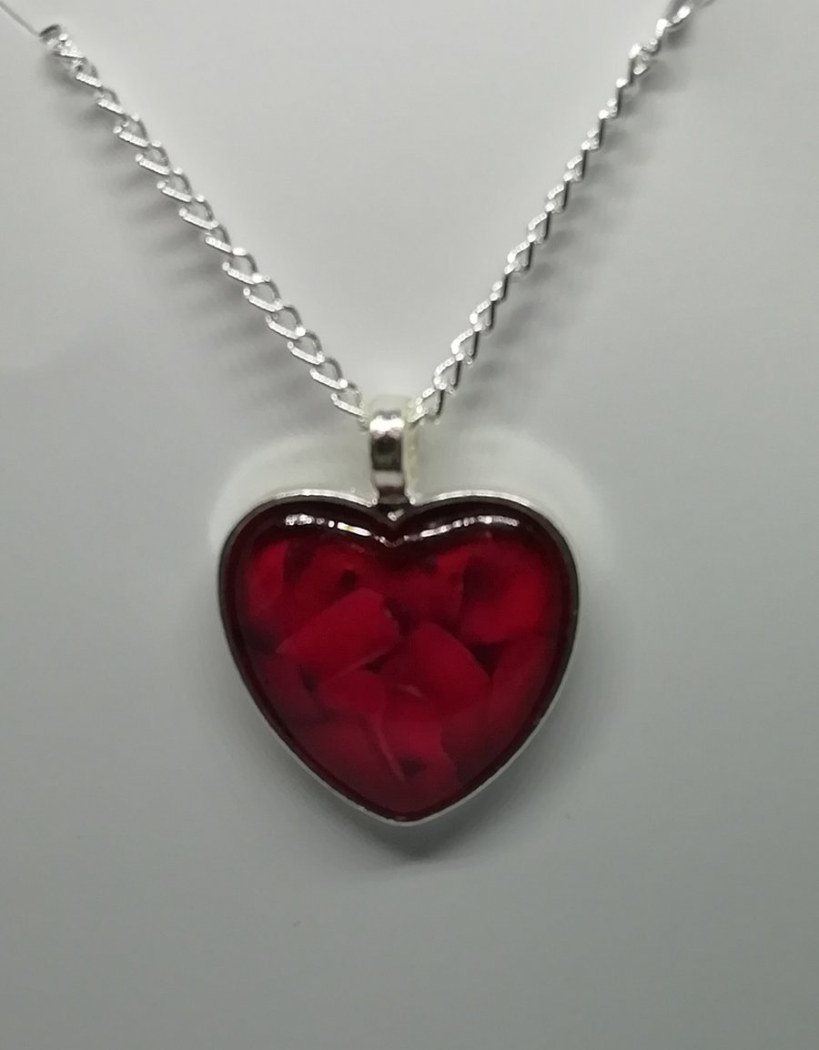 Heart shaped rose petals pendant 