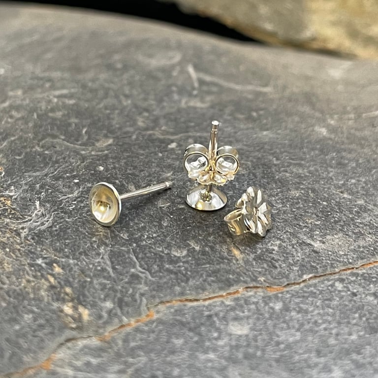 Silver Earrings-Tiny Disk Studs