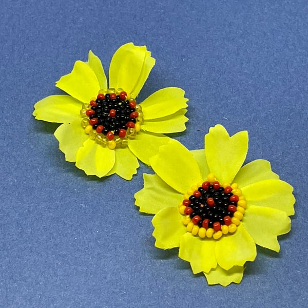 Faux Flower Clip On Earrings