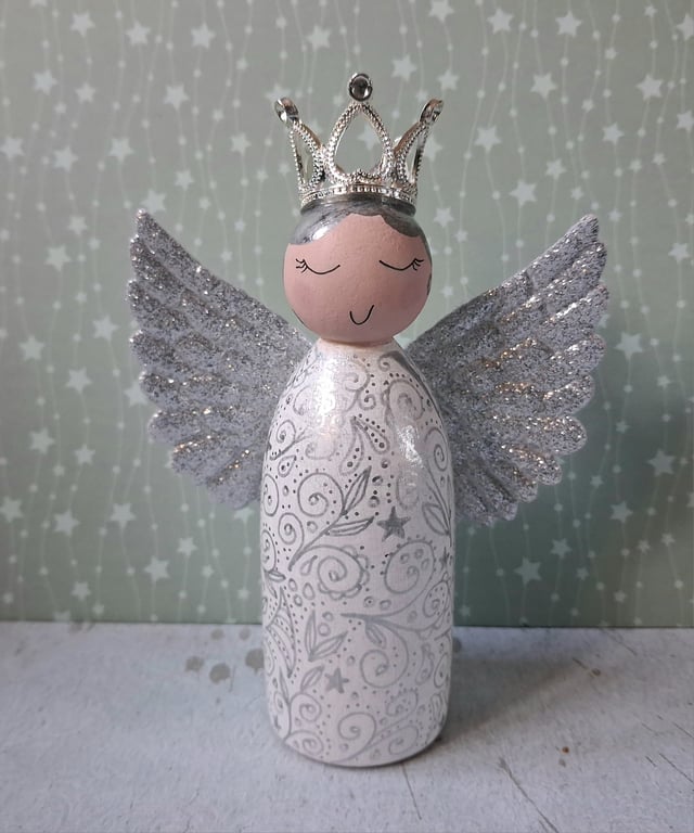 Silver Angel peg doll