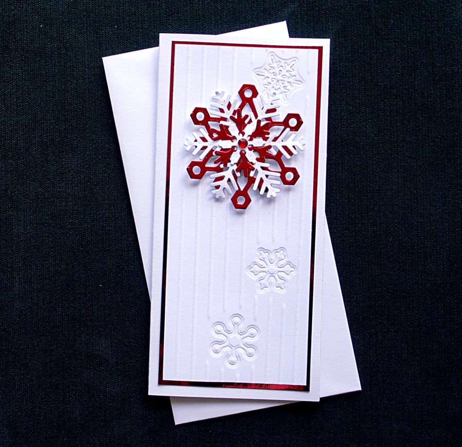 Red Snowflake - Handcrafted Christmas Card - dr16-0048