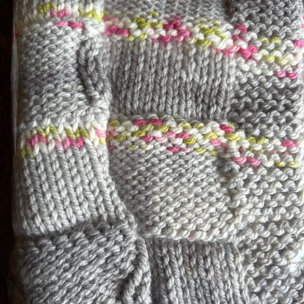 Beautiful handknitted Baby Blanket in Hayfield Baby Blossom Chunky Wool