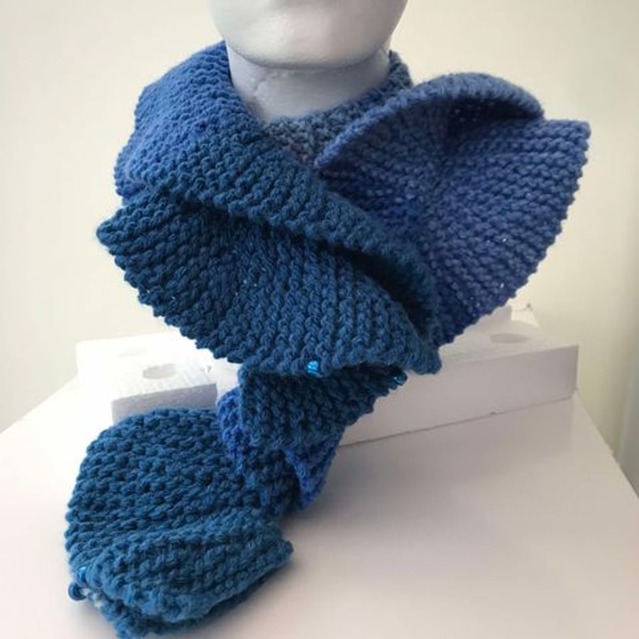 Neck warmer. Potato chip scarf. Blue. 