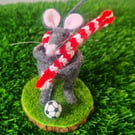 Footy Fan Mouse- customisable handsewn felt mouse 