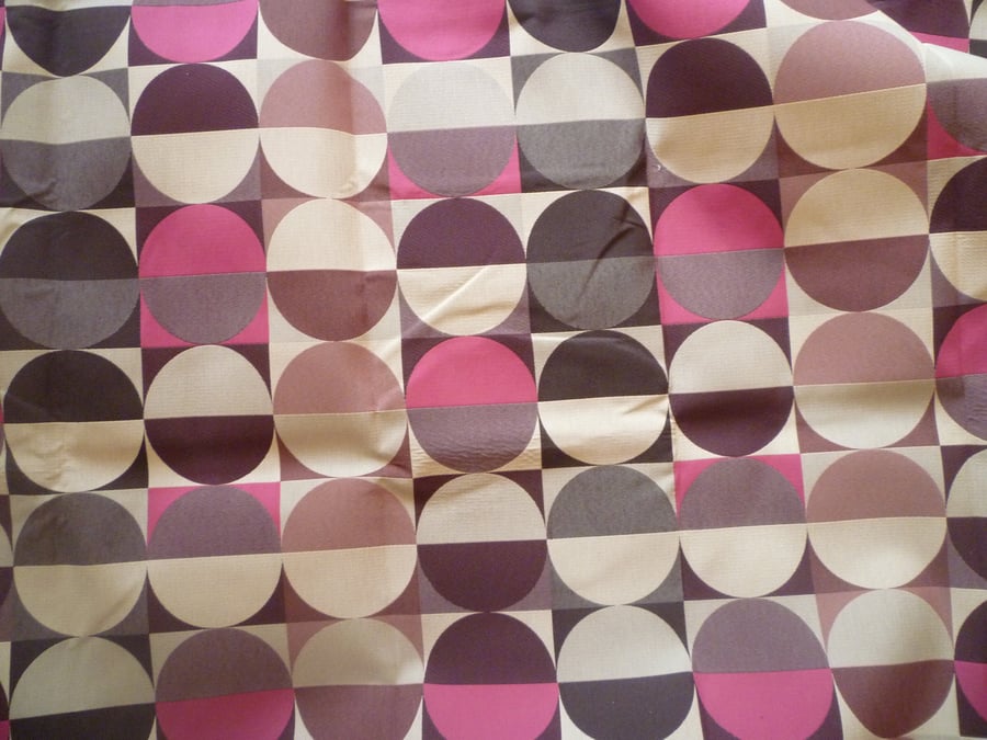 2mts Retro Cerise Pink Grey Purple Circles Cotton Fabric Heavyweight Upholstery