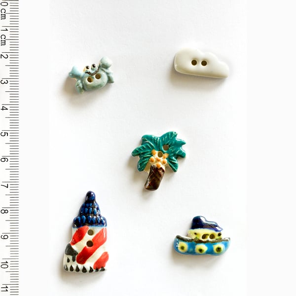 L74 Seaside Buttons