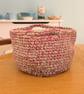 Summer seconds - Crochet project bag in pink yarns - Image 1