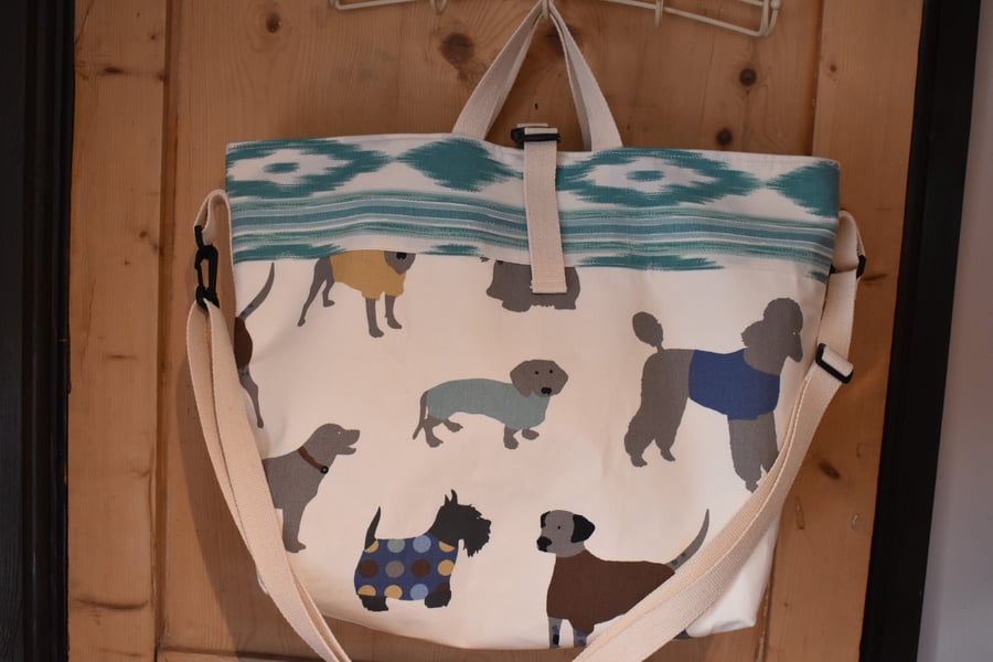 Beautiful big dog print shopping, work or travel tote. Strong Fabrics well sewn.
