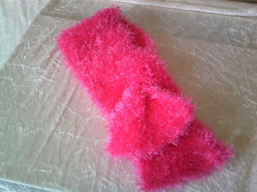 Hand Knitted Bright Pink Necktie