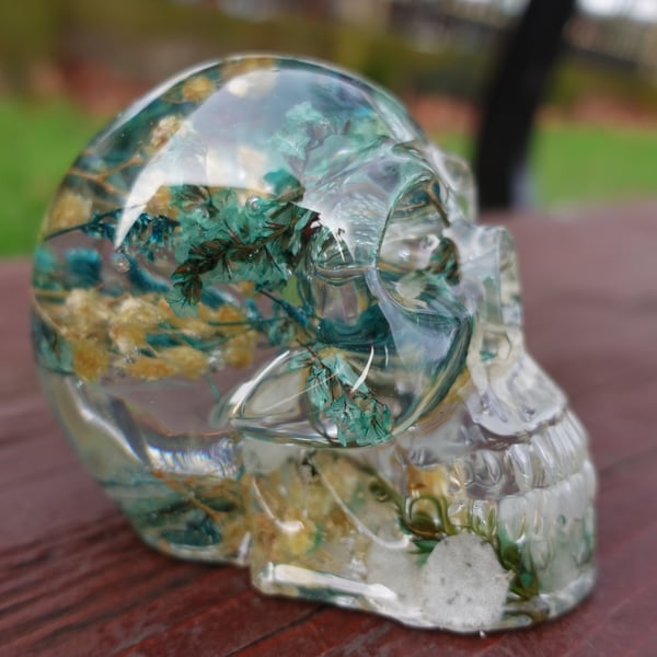 LARGE Resin Skull Ornament PERSONALISED skull,Custom skull with flowers