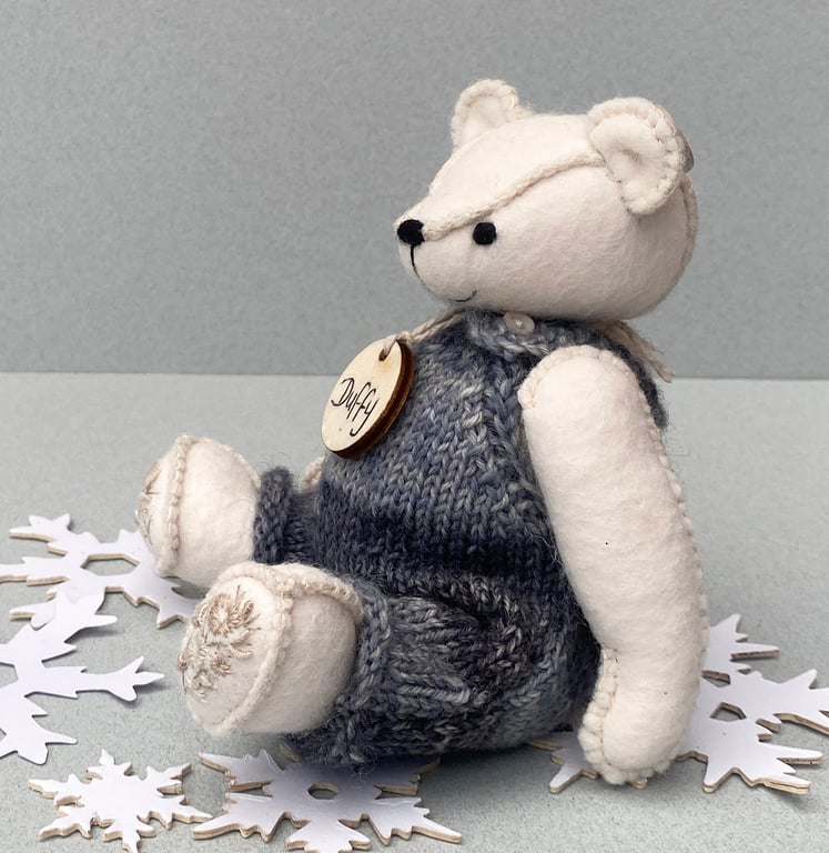 Winter Dressed collectable teddy bear, cute OOAK artist bears, felt bear 