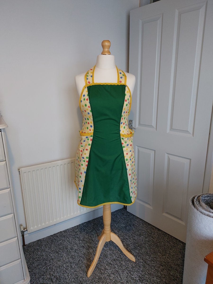 1940's vintage style apron