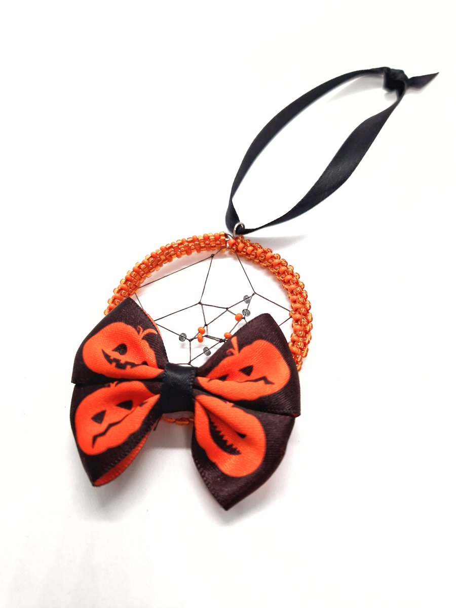 Small halloween pumpkin bow beaded dreamcatcher hanging decoration
