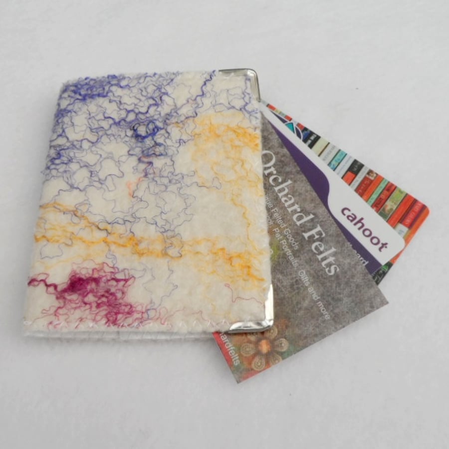 White card wallet with multicoloured silk fibres. - SALE