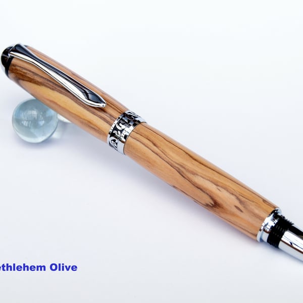 Rollerball Pen dressed in Bethlehem Olive