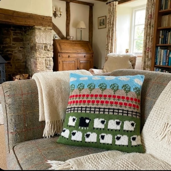 Sheep and Poppies Cushion Knitting Pattern, Digital Pattern