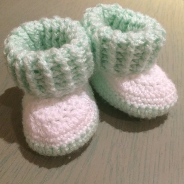 Gorgeous Baby Booties