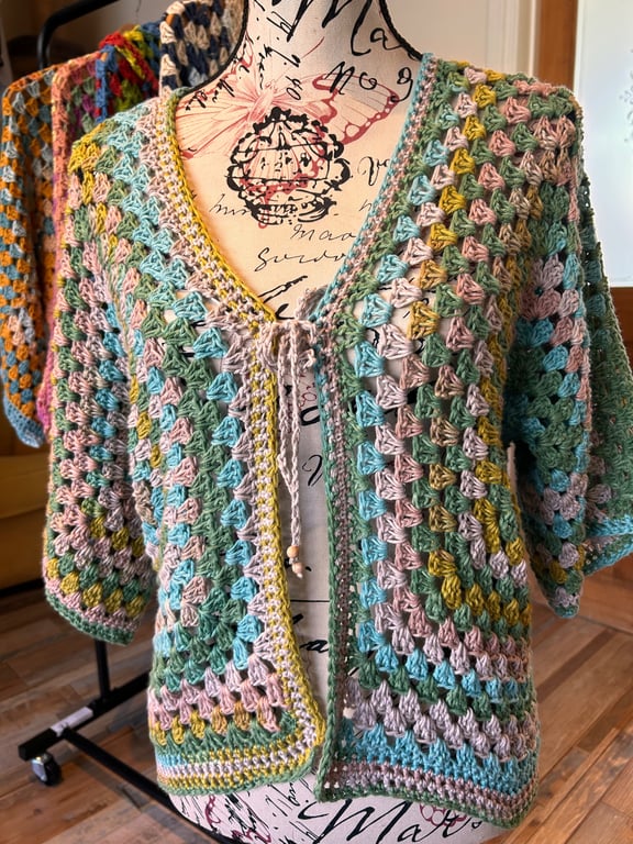 Garden Pond Crochet Half Sleeve Cover Up 10-14
