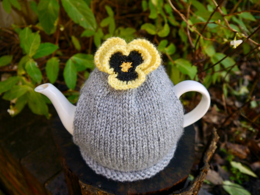 Yellow Pansy Tea Cosy