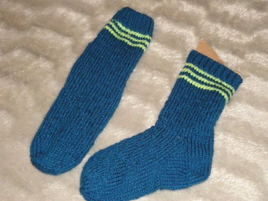 Boys Hand knit socks size 10 - 3