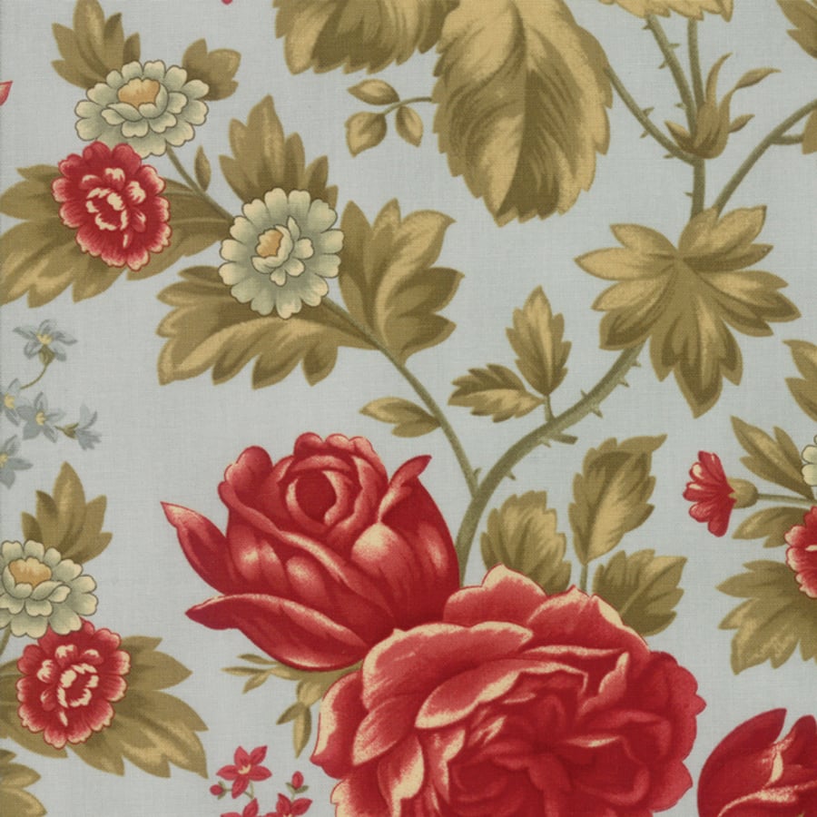 Fat Quarter 'Rosewood' large floral by 3 Sisters for Moda 