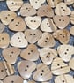 25mm (1") 40L REAL WOOD HEART Buttons x 5 Buttons - Image 5