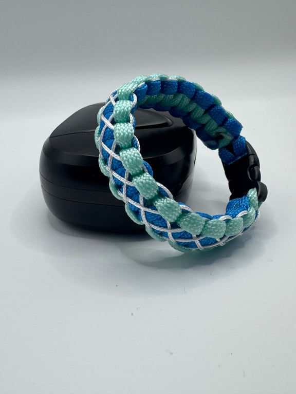 Handmade Paracord Bracelet – Blue & Mint Braided Survival Style Wristband
