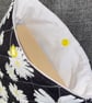 Padded Book Sleeve, Cover, Pouch Pretty Daisy pattern for your paper back books - Image 3