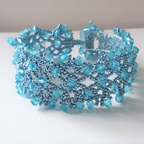 Turquoise Beaded Lace Crystal Bracelet