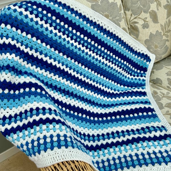 Crochet baby or lap blanket 