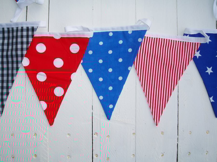 Boy's bunting