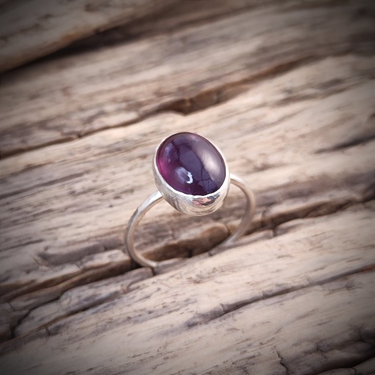 Sterling silver ring with amethyst