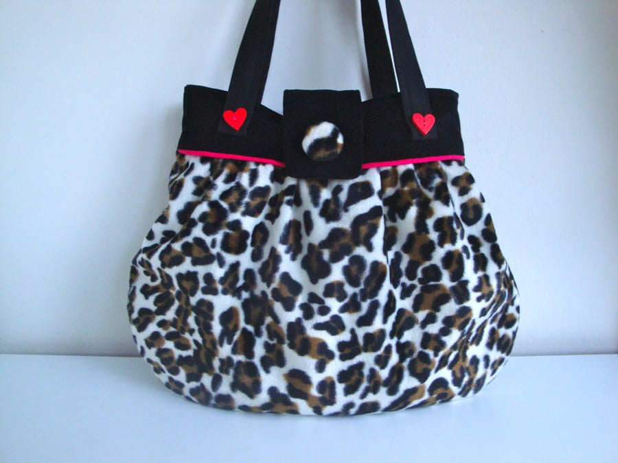 SALE Faux fur and black cotton velvet Handbag 