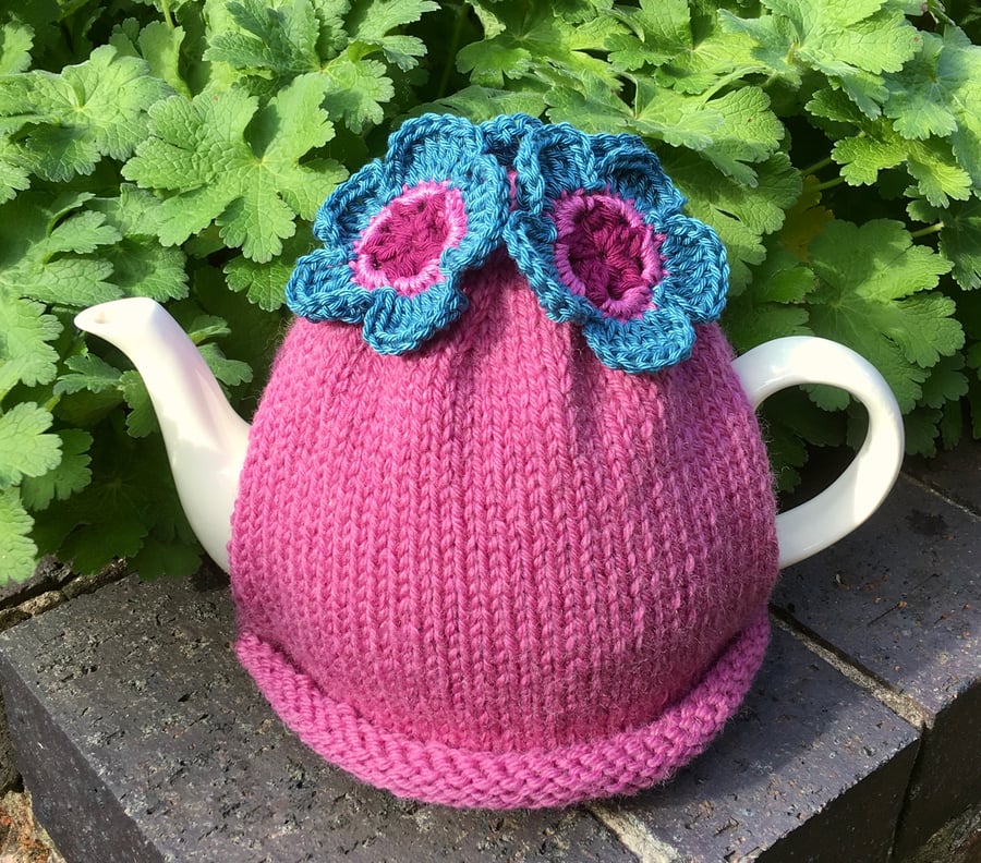 Teal and Magenta Tea Cosy, Crochet Flower Tea Cozy