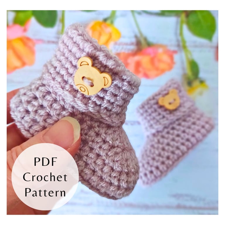 Button Baby Booties Crochet Pattern PDF – 3 Sizes – US Terms