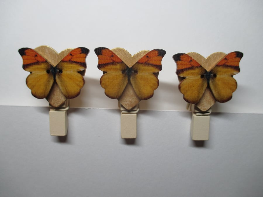 Butterfly on Love Heart Peg Clip Mini Peg Set of three Yellow Orange Gold