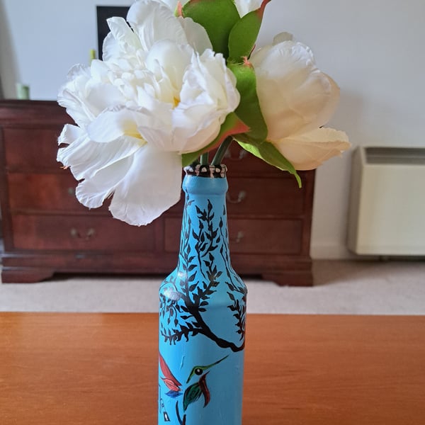 Turn A Recyclable Glass Bottle To A Unique Flower Vase With Hand Paint 